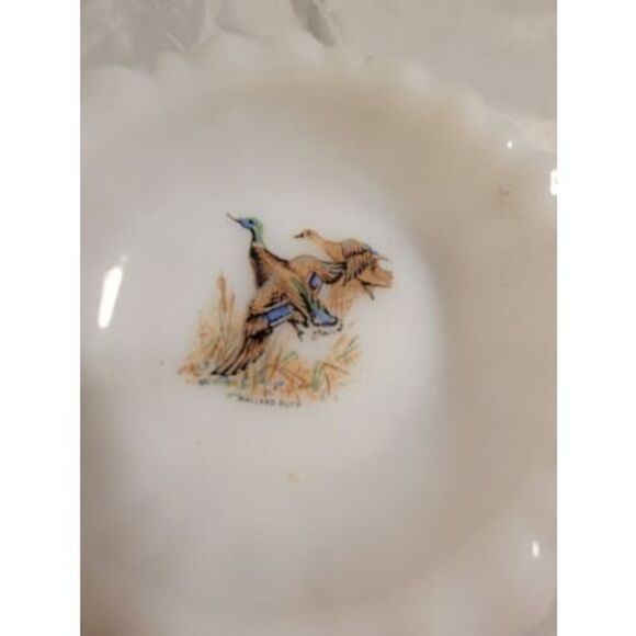 Vintage Anchor Hocking Fire King Milk Glass Ashtray Dish Mallard Duck - Picture 3 of 5